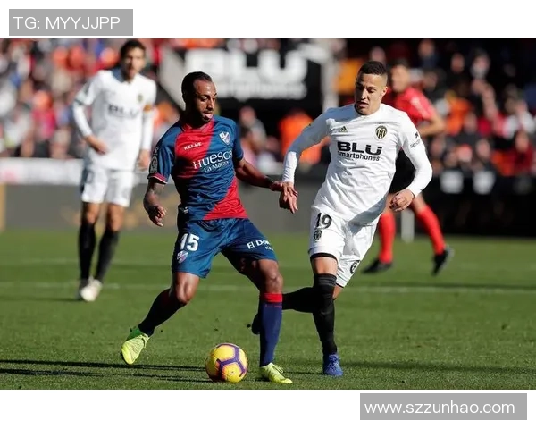 西甲经典对决巴萨以3-0战胜曼联创造历史冷门瞬间引发全场沸腾