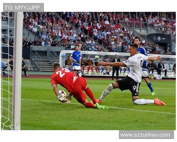 中超盛宴:拜仁狂胜多特蒙德点球大战瞬间点燃全场激情 中超盛宴:拜仁狂胜多特蒙德点球大战瞬间点燃全场激情