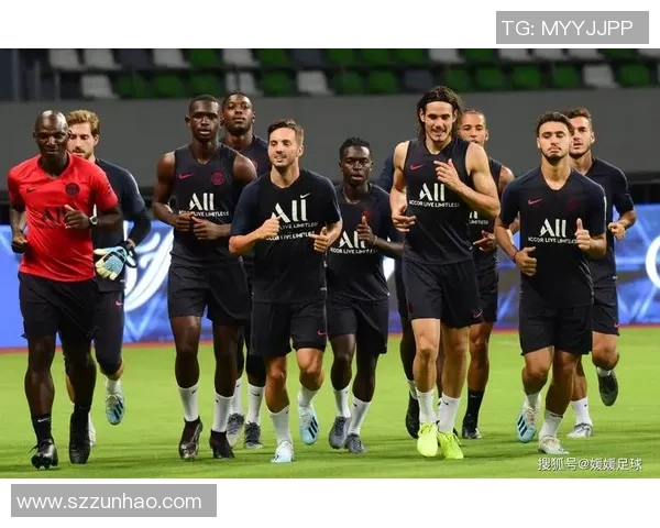 世界杯历史冷门AC米兰狂胜多特蒙德5-0补时进球点燃全场激情